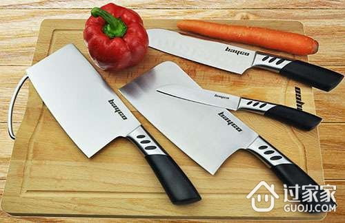 厨房刀具挑选与维护，打造完美烹饪利器！